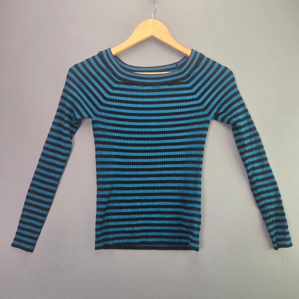 Forever 21 Sweater Striped Long Sleeve Ribbed Knit M Blue Black Scoop Neck 3510
